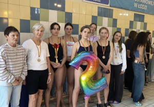 Srebrny medal w pływaniu.